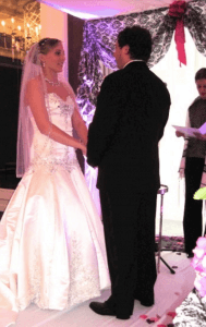 Couple exchange wedding vows at Chicago Hotel
