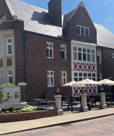 LYTLE PARK HOTEL