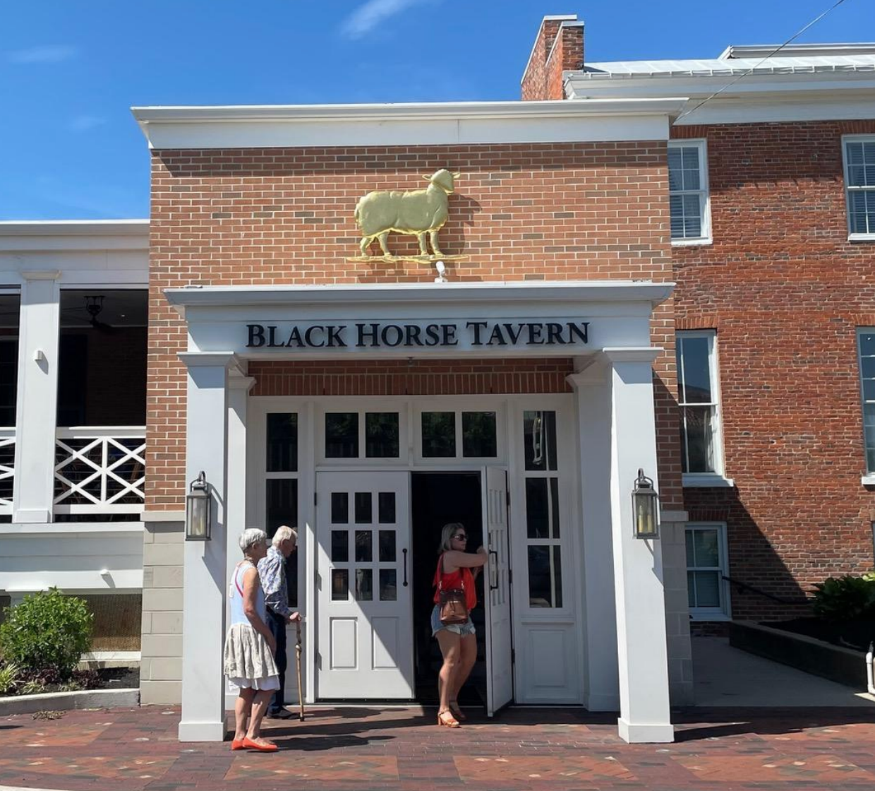 BLACK HORSE TAVERN IS ADJACENT TO THE GOLDEN LAMB